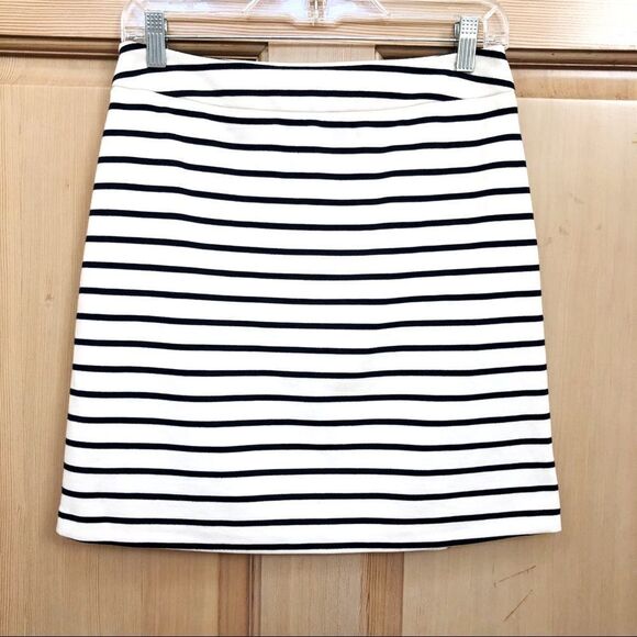 Cynthia Rowley Graphic Chevron Stripe Mini Skirt - Picture 4 of 6